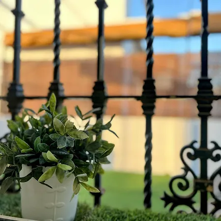 Plaza Espana Family House إشبيلية